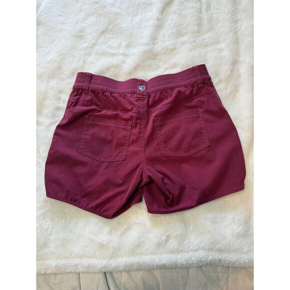 Kuhl Pants - Kuhl Strattus Shorts in MAroon